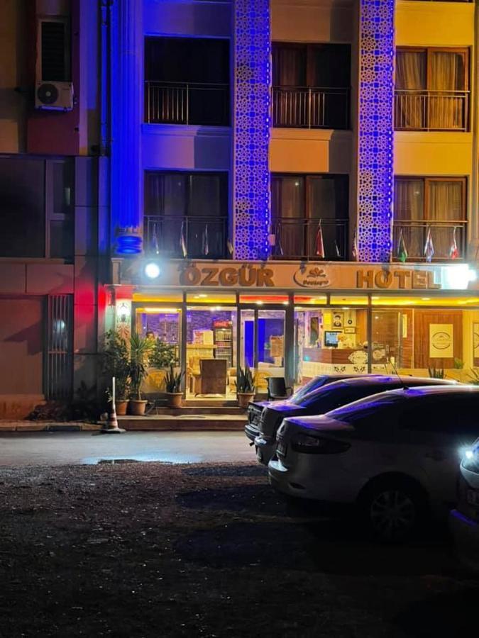 Oezguer Hotel Antalya Kültér fotó